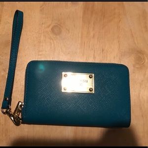 Michael Kors Wristlet/Wallet